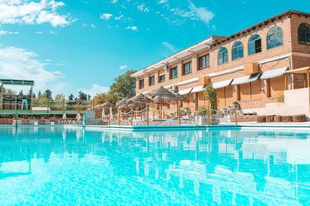 Camping & Bungalows Suspiro Del Moro Otura Extérieur photo