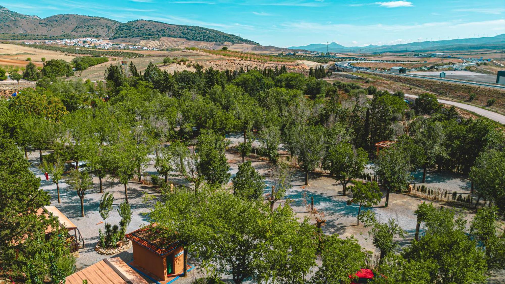 Camping & Bungalows Suspiro Del Moro Otura Extérieur photo